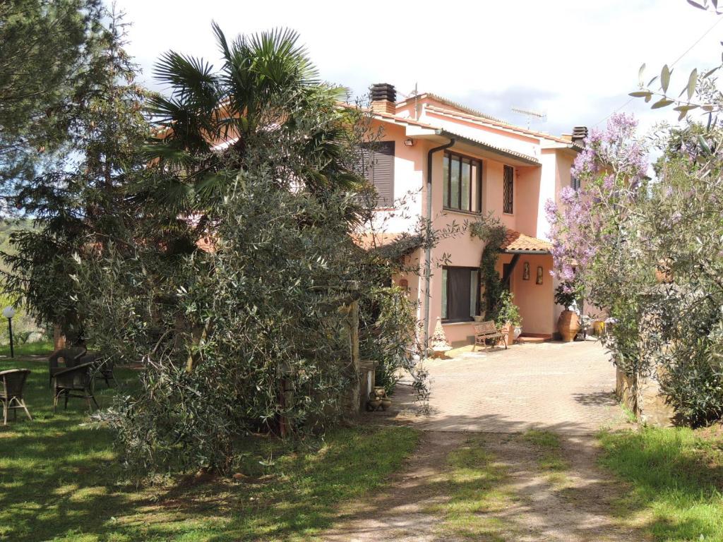 Agriturismo Podere Borgognano マッサ・マリッティマ エクステリア 写真