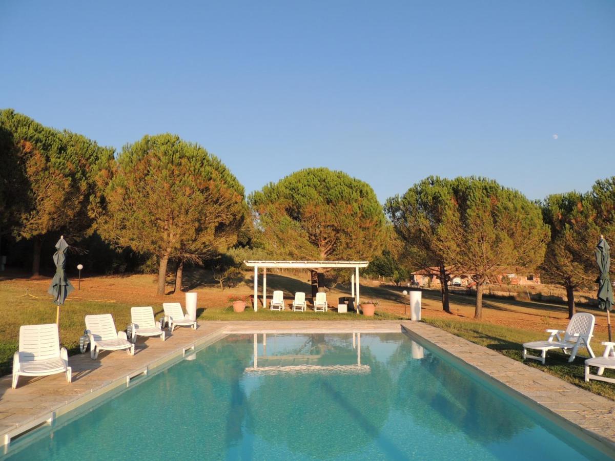 Agriturismo Podere Borgognano マッサ・マリッティマ エクステリア 写真
